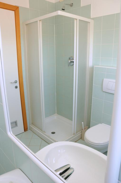 Hotel Oasi Múggia Dış mekan fotoğraf
