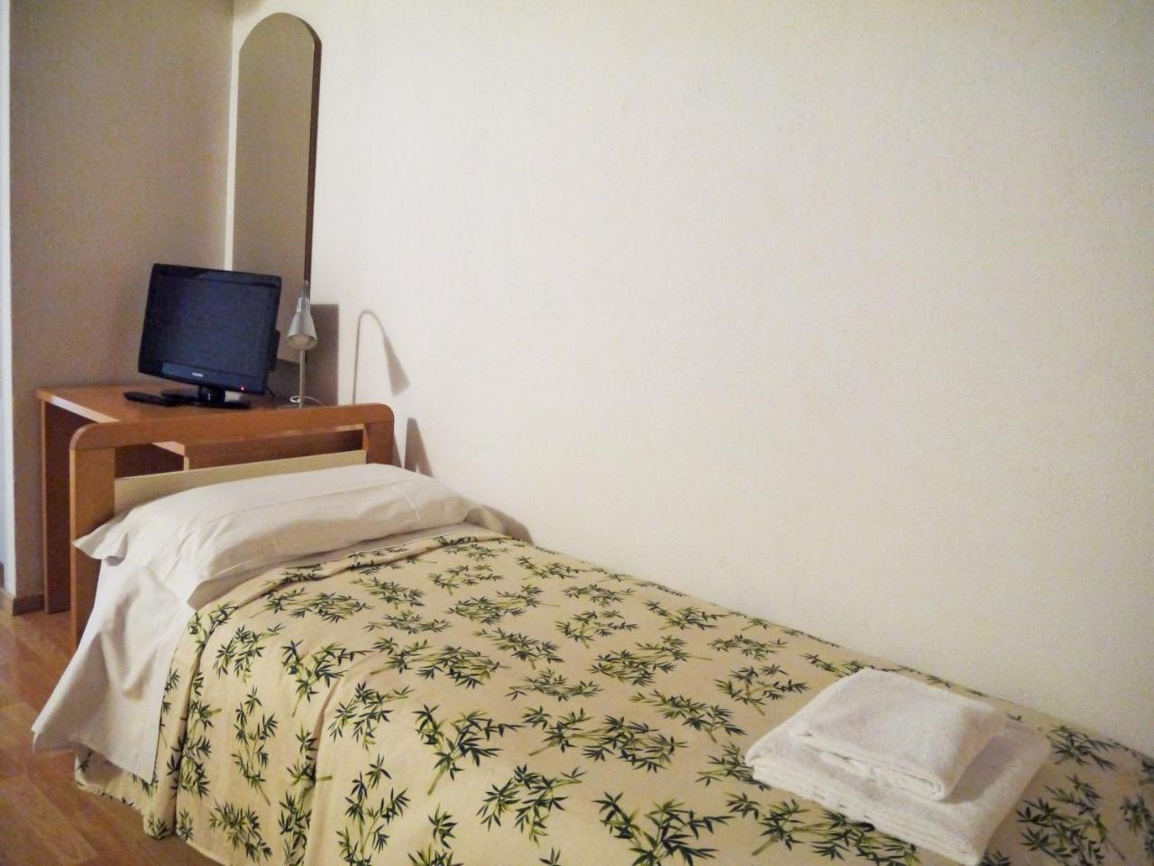 Hotel Oasi Múggia Dış mekan fotoğraf